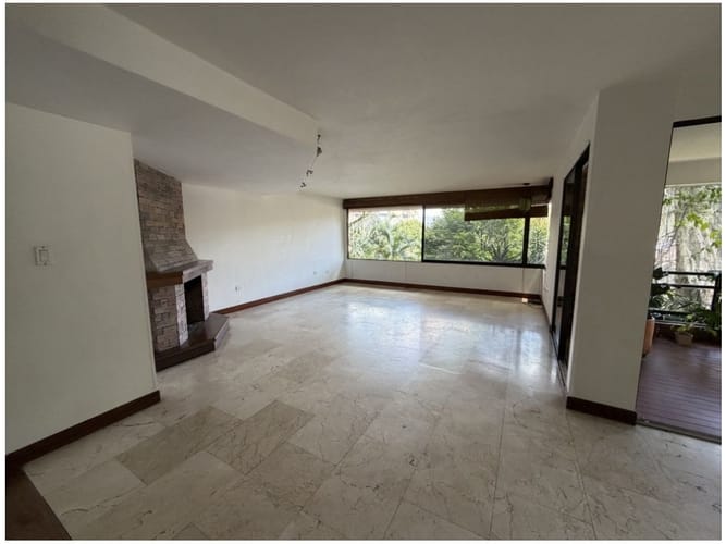 Apartamento de 3 alcobas en venta en Las Lomas, Medellín, 174 m² · foto 4 de 23