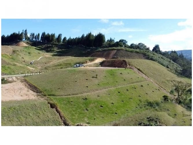 Lote en venta en Guarne, 2825 m² · foto 17 de 24