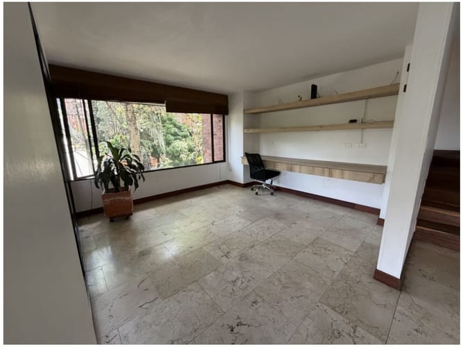 Apartamento de 3 alcobas en venta en Las Lomas, Medellín, 174 m² · foto 6 de 23