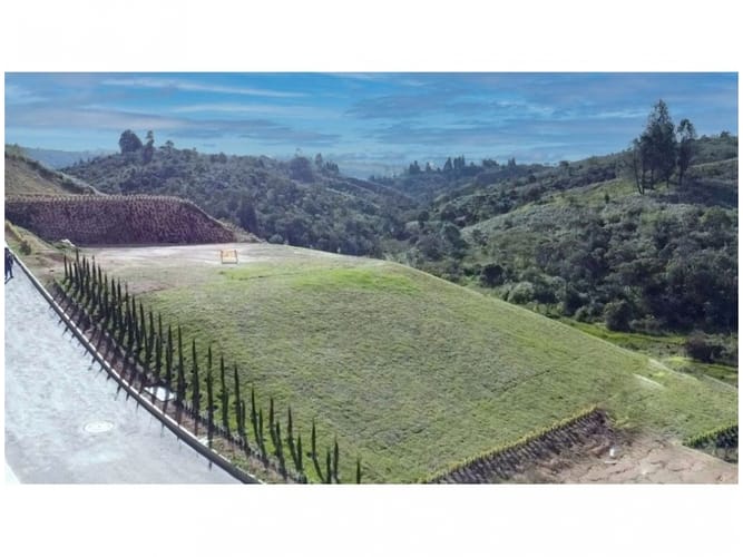 Lote en venta en Guarne, 2825 m² · foto 18 de 24