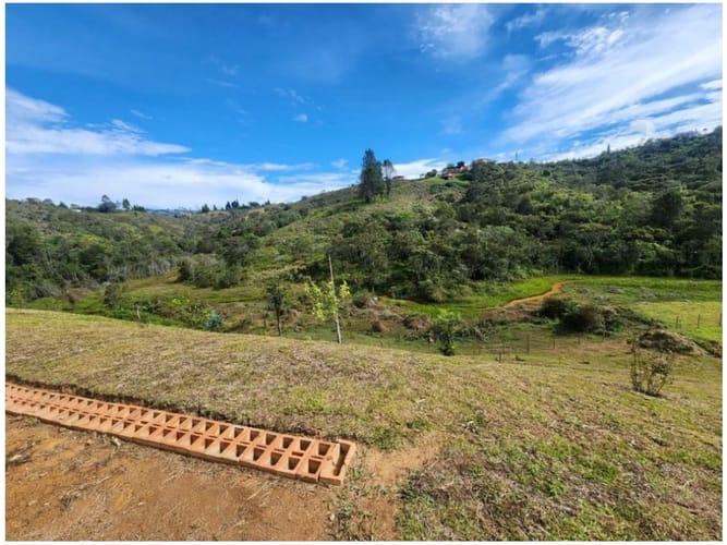 Lote en venta en Guarne, 2825 m² · foto 21 de 24
