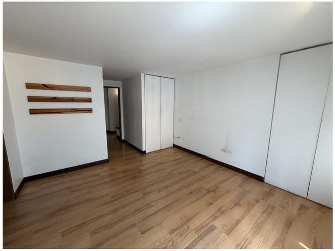 Apartamento de 3 alcobas en venta en Las Lomas, Medellín, 174 m² · foto 15 de 23