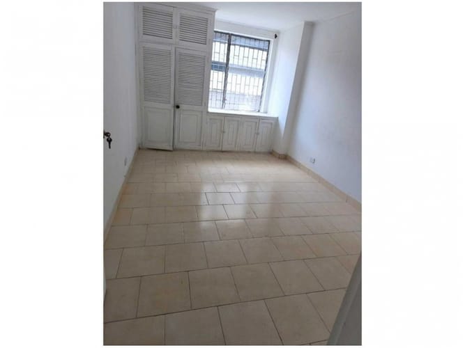 Apartamento en venta en Los Naranjos, Medellín · foto 12 de 14