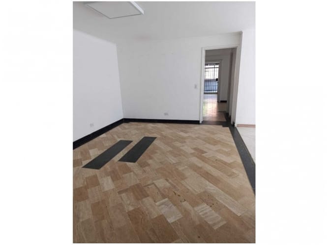 Apartamento en venta en Los Naranjos, Medellín · foto 14 de 14