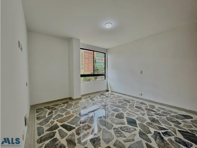 Apartamento de 3 alcobas en venta en El Poblado, Medellín, 143 m² · foto 12 de 13