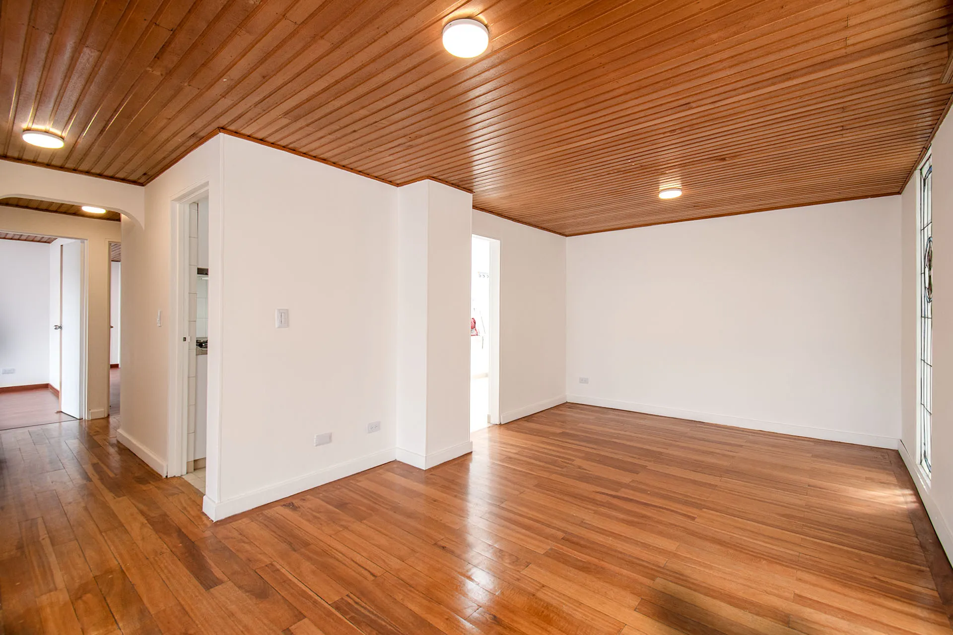 Apartamento en venta en Cedritos, Bogotá · foto 4 de 15