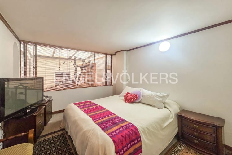 Apartamento en venta en Santa Barbara Central, Bogotá · foto 7 de 11