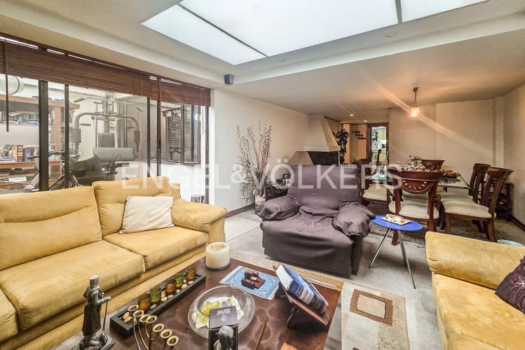 Apartamento en venta en Santa Barbara Central, Bogotá · foto 4 de 11
