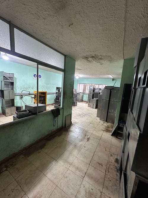 Bodega en venta en San Nicolas, Cali, 350 m² · foto 11 de 21