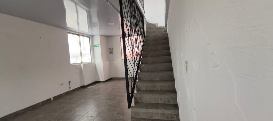 Local en arriendo en Cota, 22 m² · foto 3 de 8