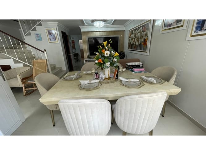 Casa de 5 alcobas en venta en Granjas De Provenza, Bucaramanga, 180 m² · foto 6 de 22