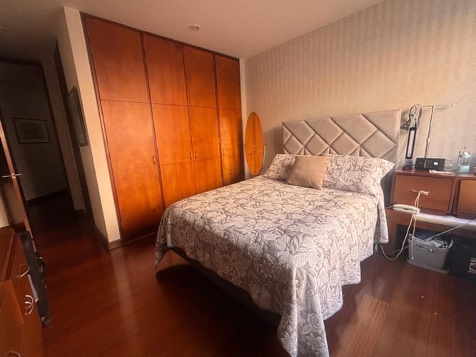 Apartamento de 3 alcobas en venta en Santa Barbara Occidental, Bogotá, 110 m² · foto 9 de 24