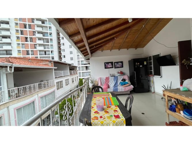 Casa de 5 alcobas en venta en Granjas De Provenza, Bucaramanga, 180 m² · foto 19 de 22