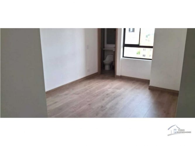 Apartamento de 3 alcobas en venta en Naranjal, Medellín, 84 m² · foto 8 de 17