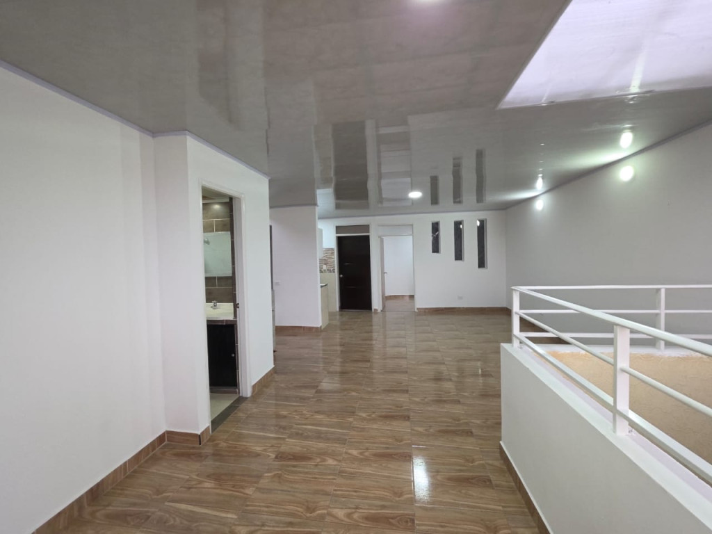 Apartamento en arriendo en Altamira, Palmira · foto 4 de 14