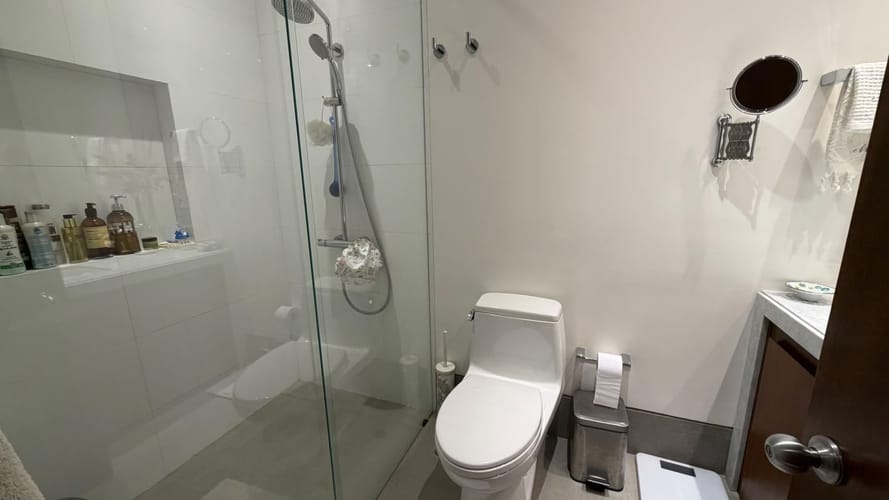 Apartamento de 2 alcobas en arriendo en Chicó Reservado, Bogotá, 188 m² · foto 19 de 24
