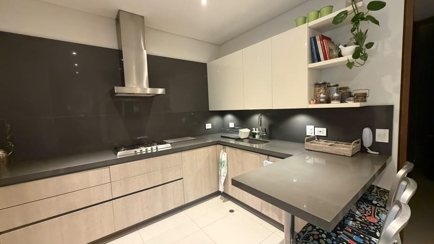Apartamento de 2 alcobas en arriendo en Chicó Reservado, Bogotá, 188 m² · foto 6 de 24