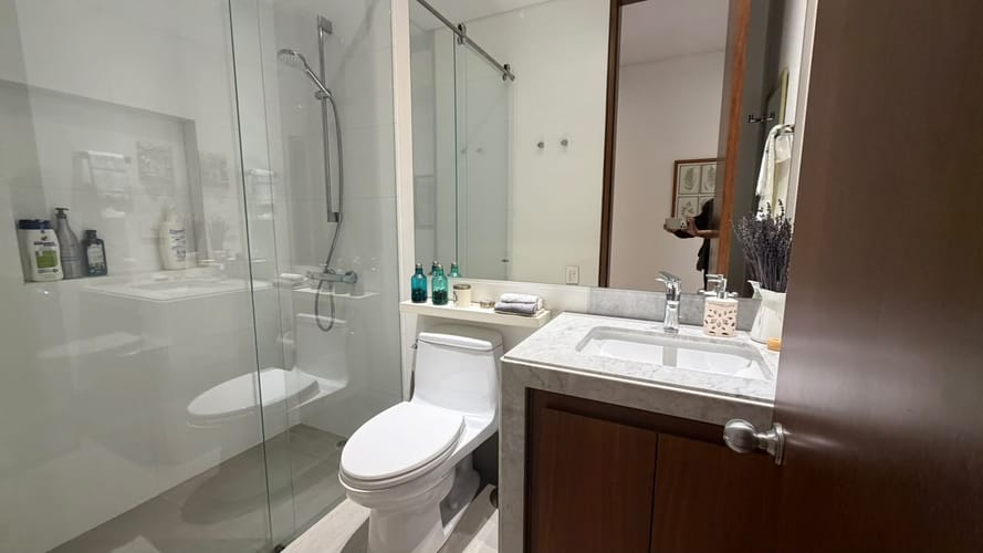 Apartamento de 2 alcobas en arriendo en Chicó Reservado, Bogotá, 188 m² · foto 16 de 24