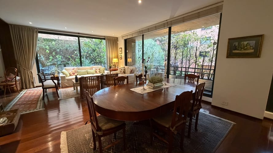 Apartamento de 2 alcobas en arriendo en Chicó Reservado, Bogotá, 188 m² · foto 3 de 24