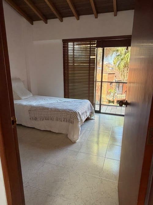 Casa de 4 alcobas en venta en Loma De Las Brujas, Envigado, 379 m² · foto 17 de 23