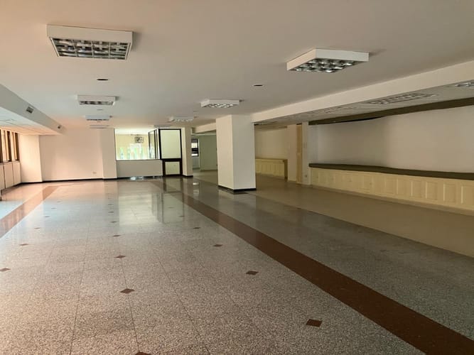 Local en venta en Versalles, Cali, 312 m² · foto 3 de 12
