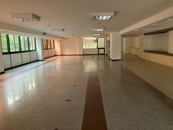 Local en venta en Versalles, Cali, 312 m² · foto 6 de 12