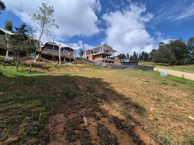 Lote en venta en Vía Las Palmas, Envigado, 1006 m² · foto 2 de 7