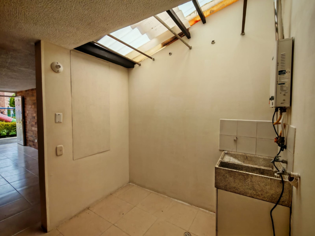 Casa en venta en Compartir, Bogotá · foto 11 de 24