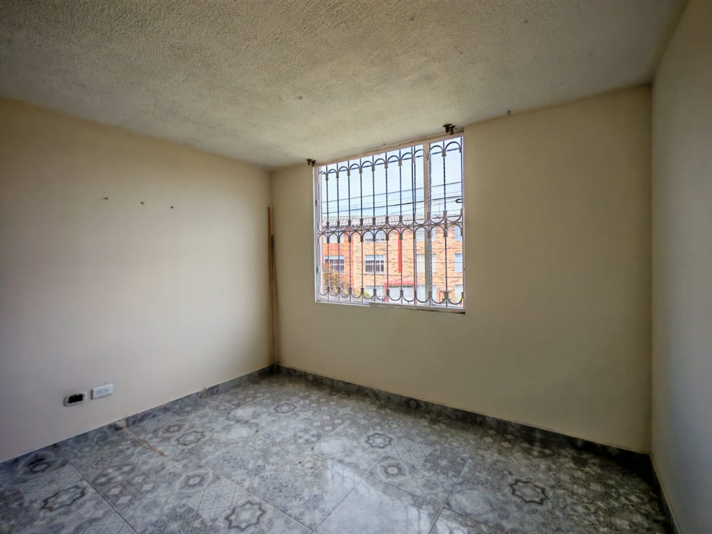 Casa en venta en Compartir, Bogotá · foto 14 de 24