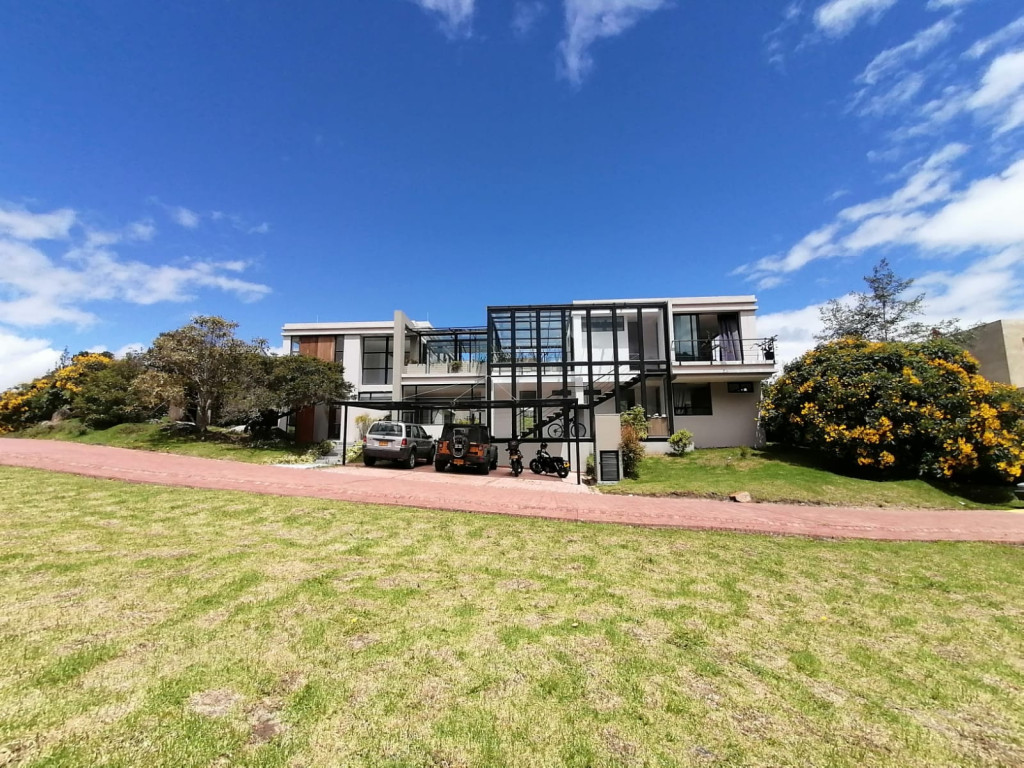 Casa en venta en San Jose De La Concepcion, La Calera · foto 2 de 24