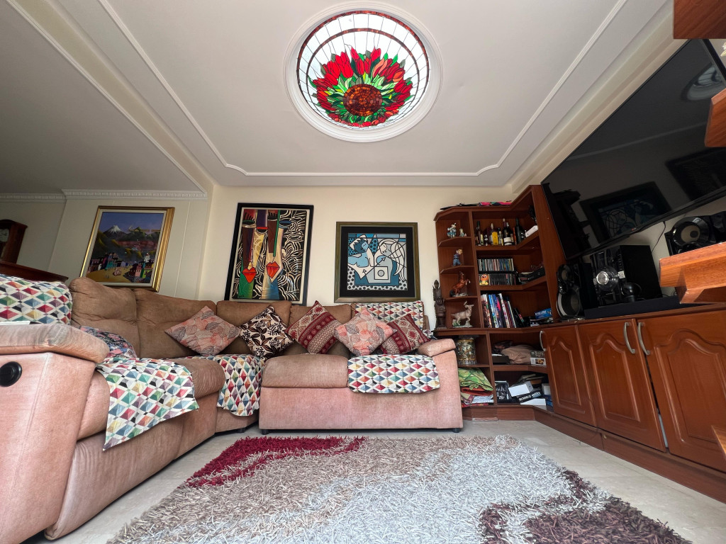 Casa en venta en Cedritos, Bogotá · foto 6 de 24