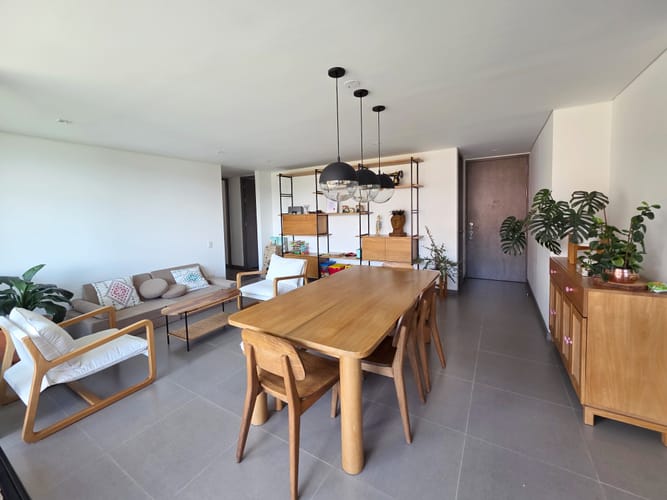 Apartamento de 3 alcobas en venta en Loma De Las Brujas, Envigado, 134 m² · foto 5 de 22