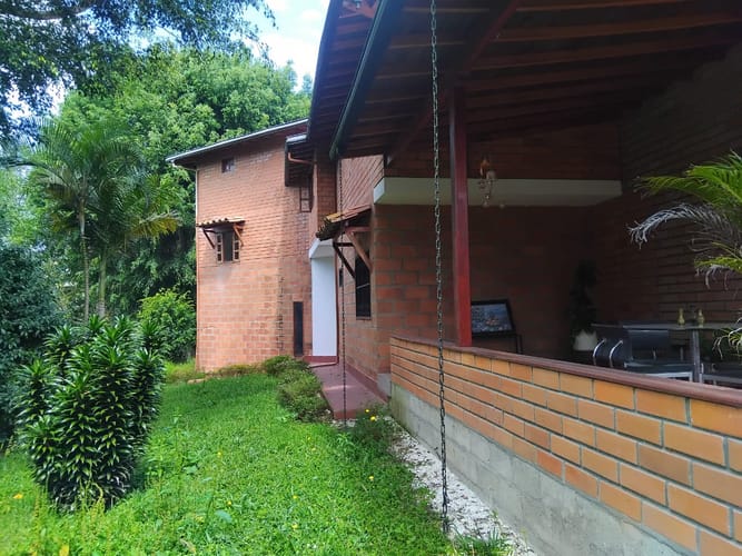 Casa de 9 alcobas en arriendo en Santa Ana, Rionegro, 500 m² · foto 11 de 24