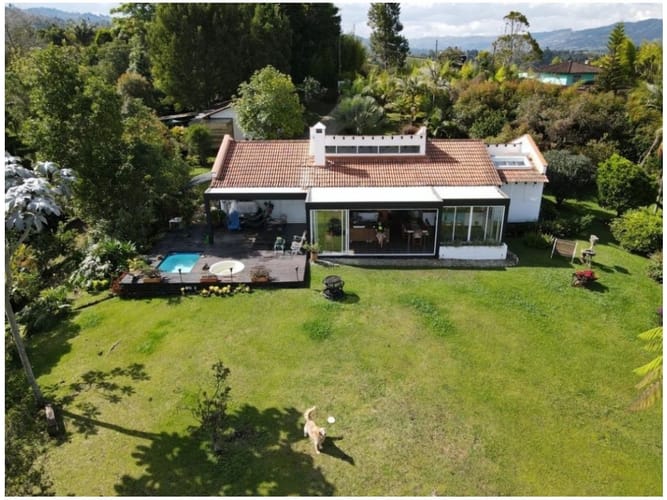 Casa de 3 alcobas en venta en Guarne · foto 2 de 24