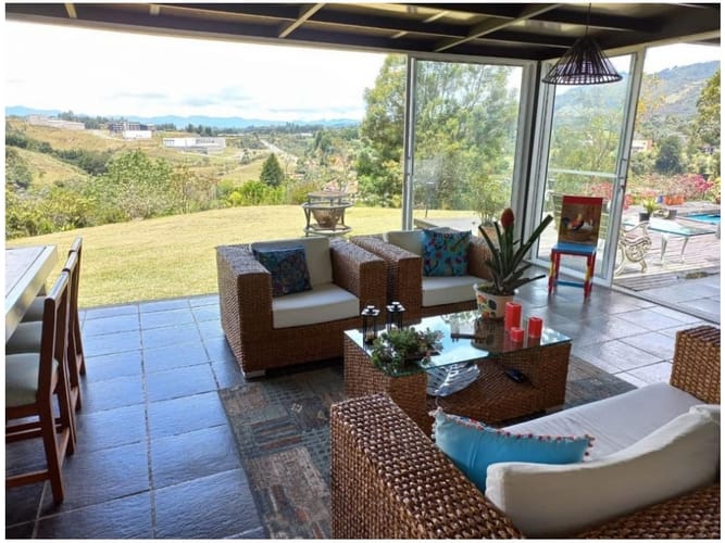 Casa de 3 alcobas en venta en Guarne · foto 10 de 24