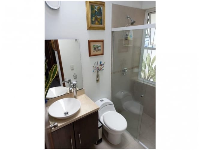 Casa de 3 alcobas en venta en Guarne · foto 17 de 24