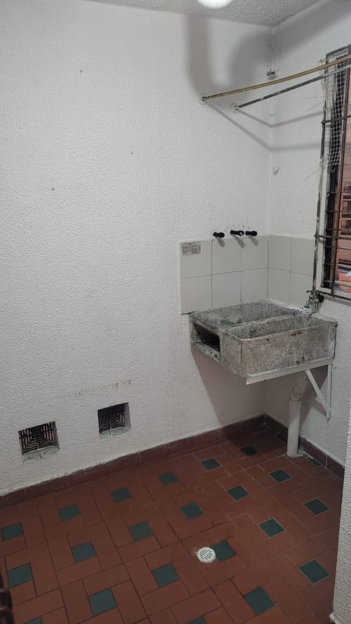 Apartamento de 3 alcobas en arriendo en Rodesia, Bogotá, 45 m² · foto 7 de 8