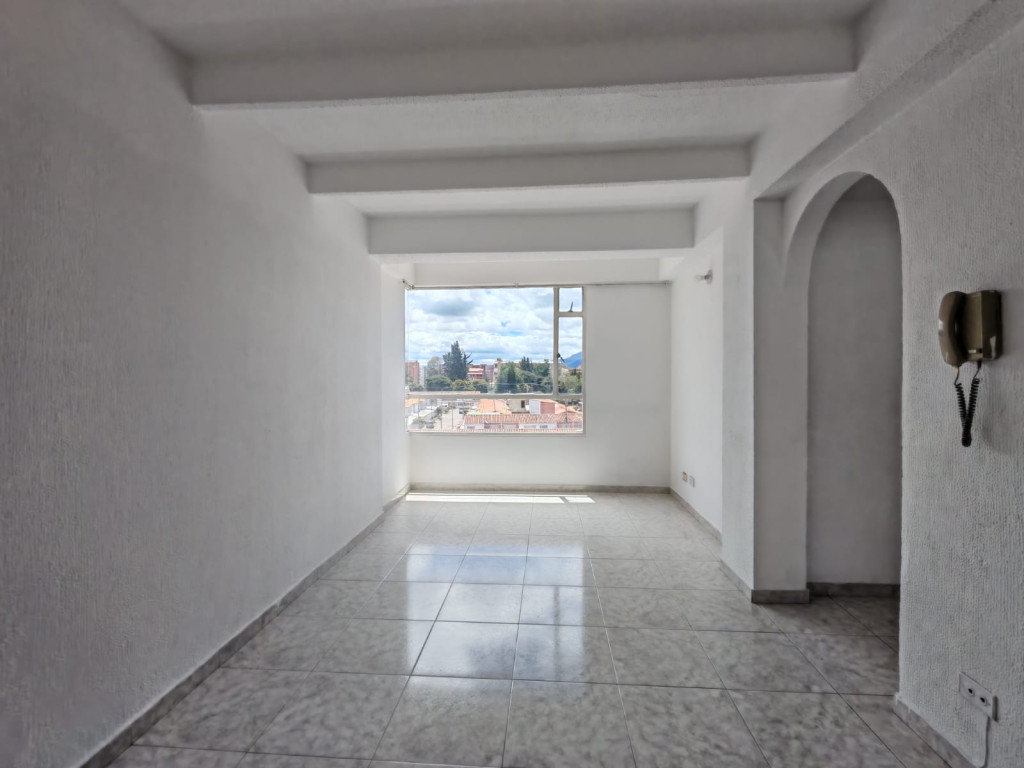 Apartamento en venta en Prado Pinzon, Bogotá · foto 2 de 17