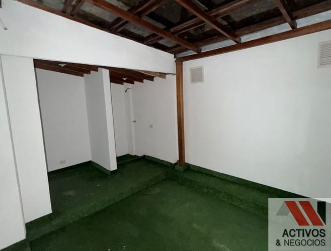 Casa de 3 alcobas en venta en Belén, Medellín, 334 m² · foto 6 de 19