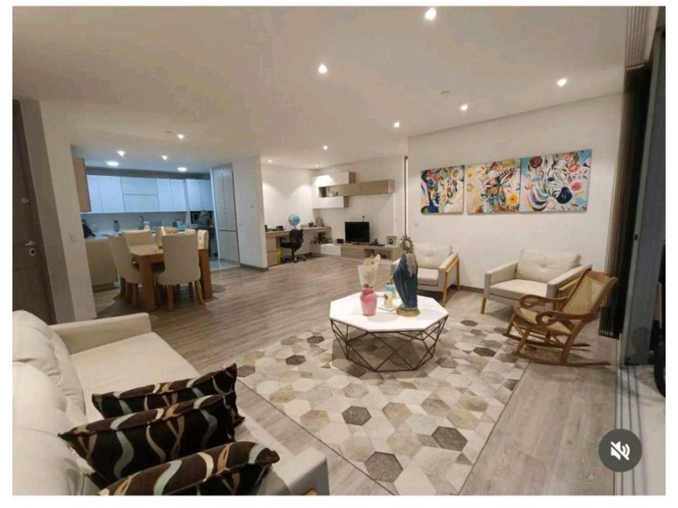 Apartamento en venta en Loma Benedictinos, Envigado · foto 5 de 10