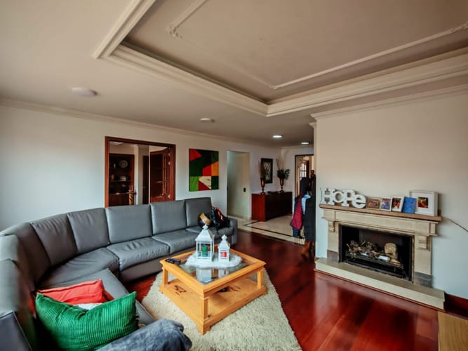 Apartamento en venta en Santa Barbara Central, Bogotá · foto 4 de 24