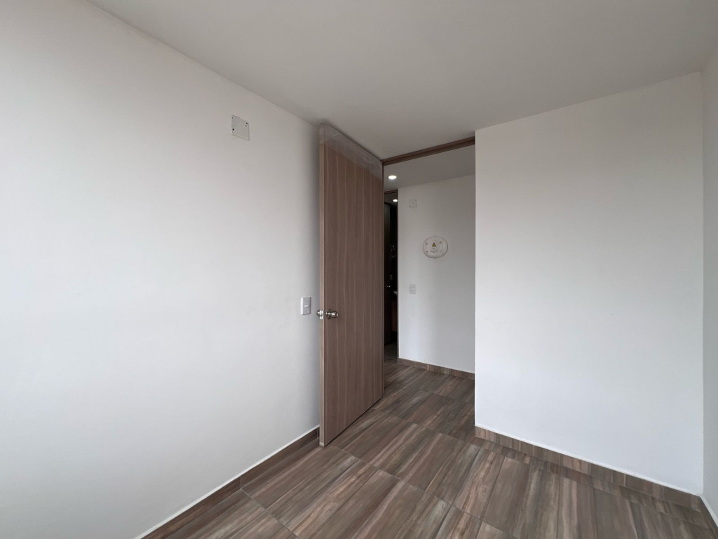 Apartamento en venta en Bosa Islandia, Bogotá · foto 5 de 12