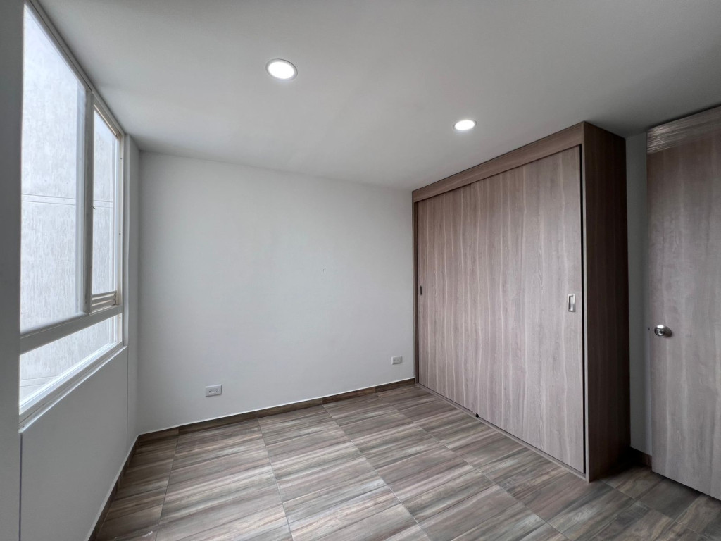 Apartamento en venta en Bosa Islandia, Bogotá · foto 10 de 12
