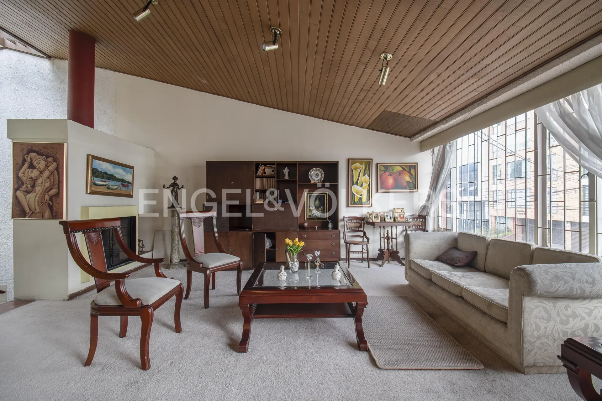 Casa en venta en La Castellana, Bogotá · foto 15 de 24