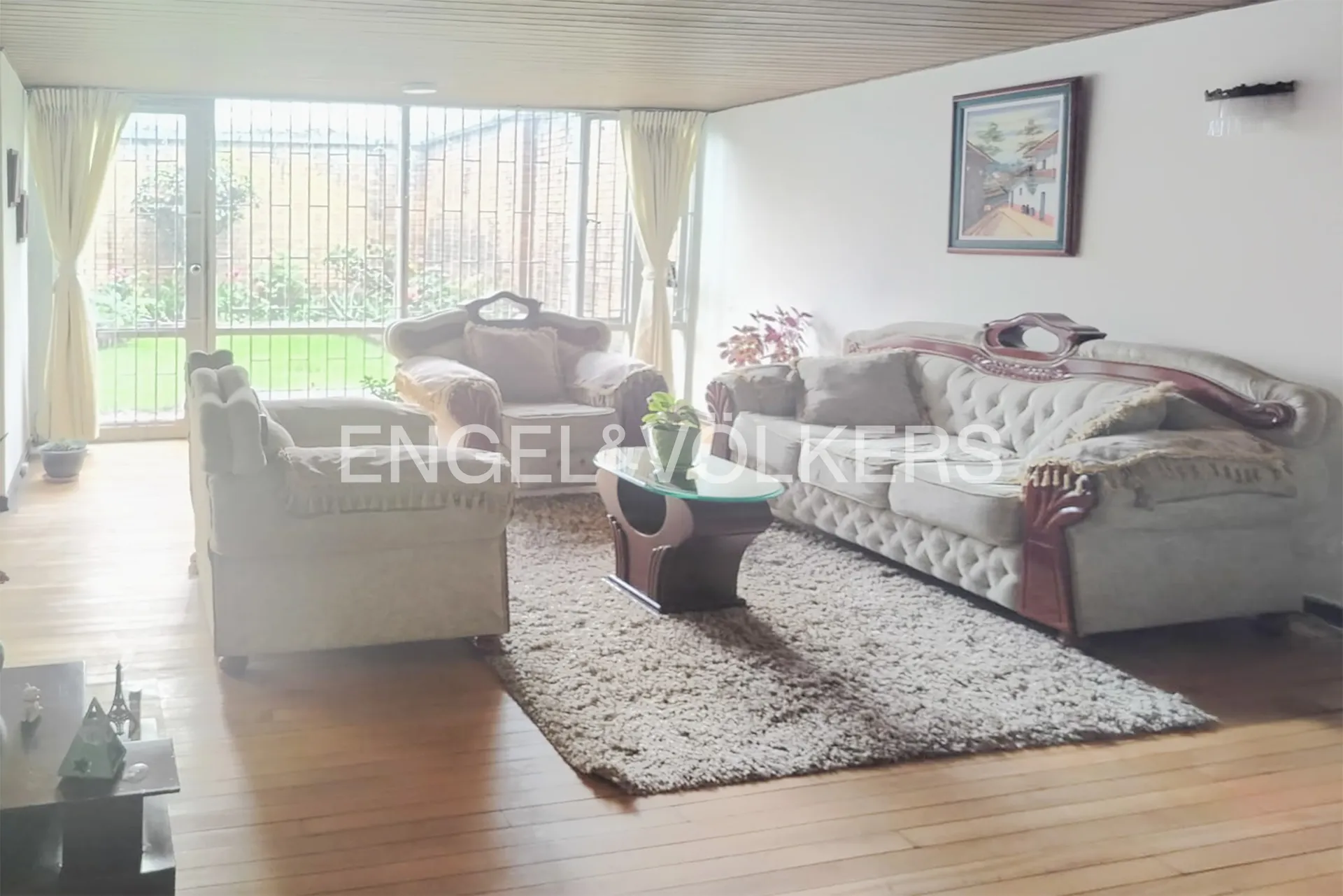 Casa en venta en La Castellana, Bogotá · foto 3 de 24