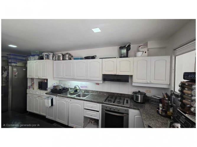 Casa en venta en Loma De Las Brujas, Envigado · foto 8 de 24