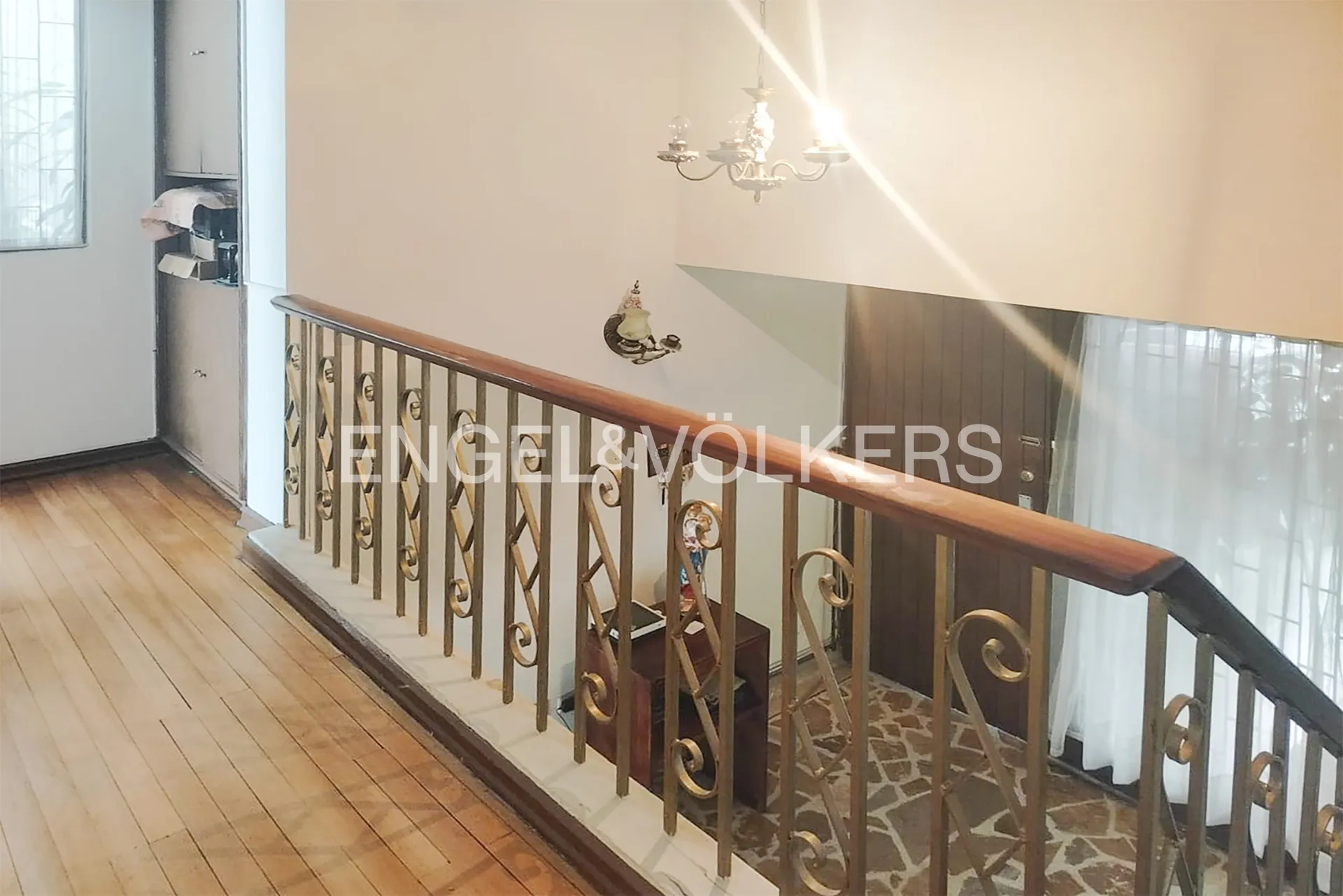 Casa en venta en La Castellana, Bogotá · foto 2 de 24