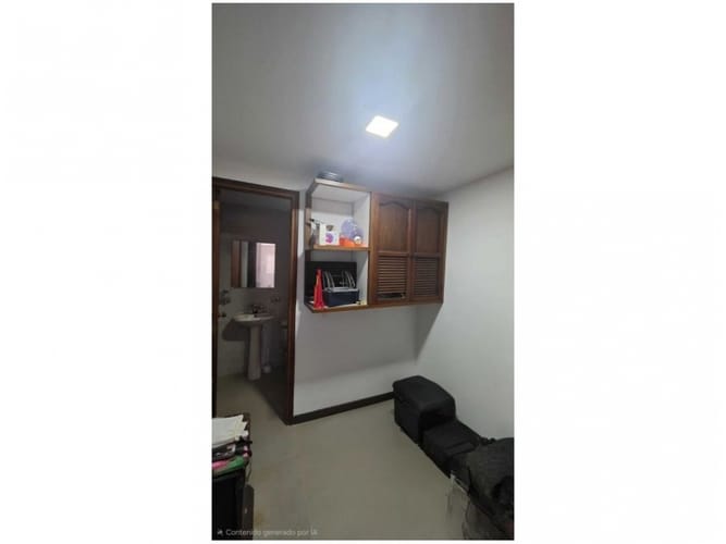 Casa en venta en Loma De Las Brujas, Envigado · foto 12 de 24