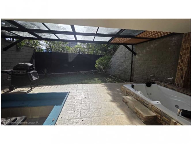 Casa en venta en Loma De Las Brujas, Envigado · foto 14 de 24