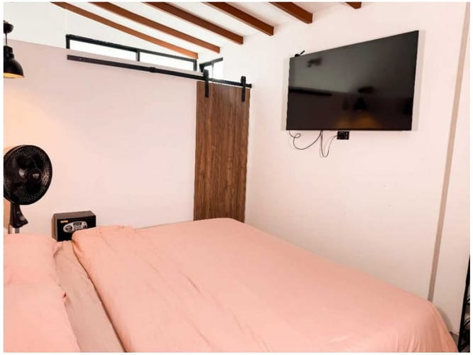 Casa de 4 alcobas en venta en Los Naranjos, Medellín, 112 m² · foto 6 de 16